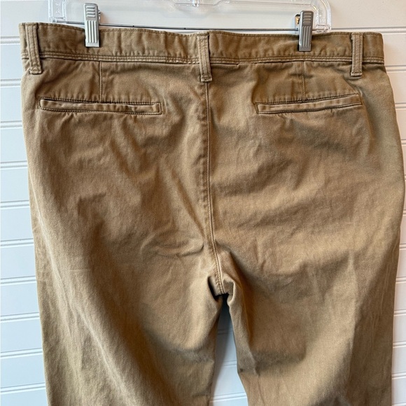 Men’s Urban Pipeline Khakis. 36X30 - Picture 4 of 6